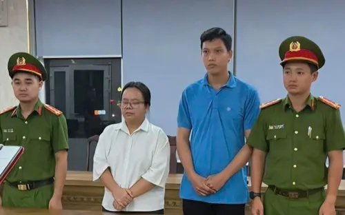 Đà Nẵng khởi tố 3 đối tượng kinh doanh sách điện tử lậu