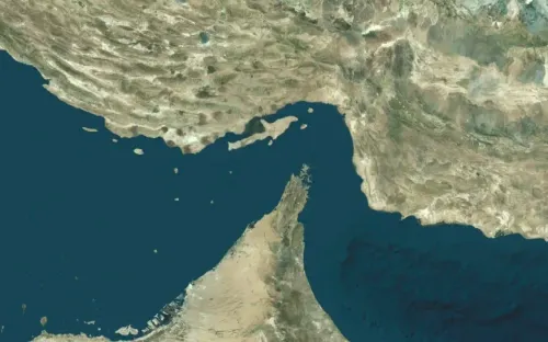 Hormuz nối lại lưu thông, chuỗi cung ứng toàn cầu vẫn cần thời gian hồi phục