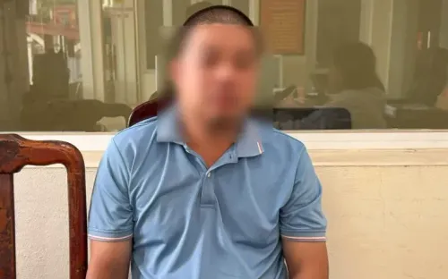 Vi phạm nồng độ cồn vượt ngưỡng, người đàn ông còn chặn xe CSGT và gây rối trật tự công cộng