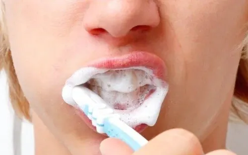 Đánh răng đúng cách: Bí quyết đơn giản giúp bảo vệ răng miệng khỏe mạnh