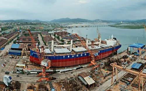 Phát triển công nghiệp đóng tàu trở thành công nghiệp nền tảng chiến lược quốc gia, vai trò then chốt trong kinh tế biển