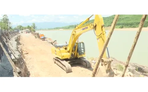 Khẩn trương khắc phục hạ tầng giao thông sau mưa lũ, bảo đảm an toàn trước mùa mưa mới