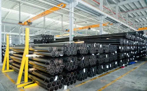 Sản xuất và tiêu thụ thép tăng trưởng tích cực