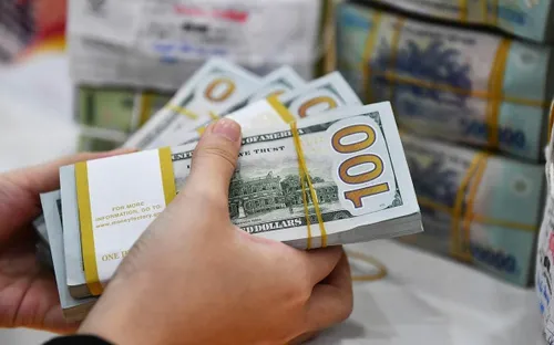 USD tăng mạnh suốt tuần, euro và yen Nhật đồng loạt giảm giá