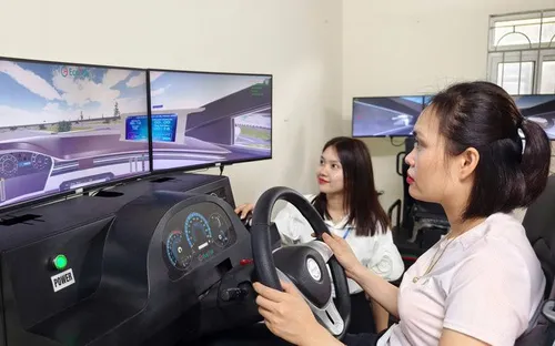 Từ 1/7, người thi bằng lái xe chính thức không còn phải thi mô phỏng trên máy tính