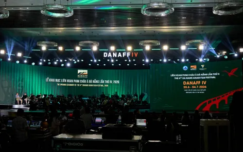 Hậu trường trước giờ livestream và THTT lễ khai mạc Liên hoan Phim Châu Á Đà Nẵng (DANAFF IV)