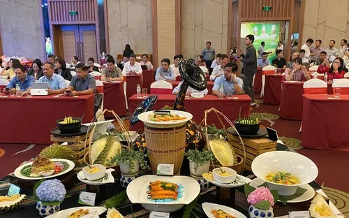 Đắk Lắk tôn vinh giá trị kinh tế của trái sầu riêng