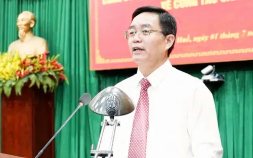 Huế điều động, bổ nhiệm hàng loạt lãnh đạo sở, ngành và địa phương