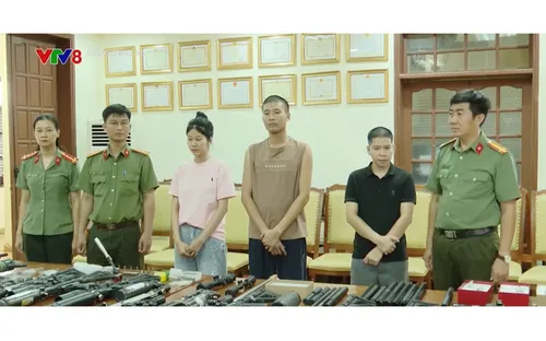 Triệt phá đường dây mua bán súng quân dụng trên không gian mạng