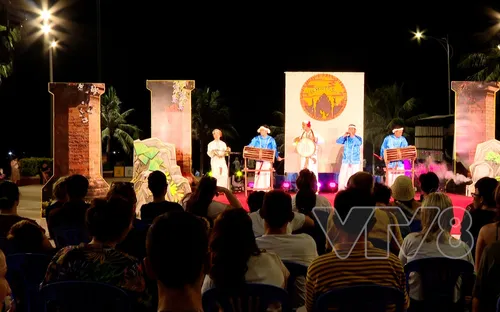 Về miền Di sản Chăm: Thanh âm di sản giữa không gian biển Khánh Hòa