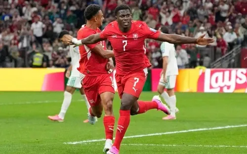 Thụy Sĩ hạ Algeria 2-0, thẳng tiến vào tứ kết World Cup 2026