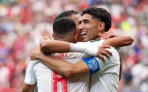 Morocco thắng thuyết phục Canada, trở thành đội đầu tiên giành vé vào tứ kết World Cup 2026