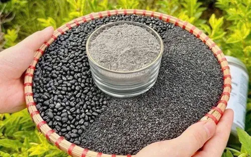 Mè đen kết hợp đậu đen: Món ăn giàu dinh dưỡng hỗ trợ sức khỏe, có thực sự "bổ thận"?