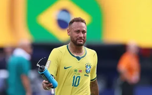 Neymar bật khóc trong ngày Brazil gục ngã trước Na Uy, khép lại giấc mơ World Cup