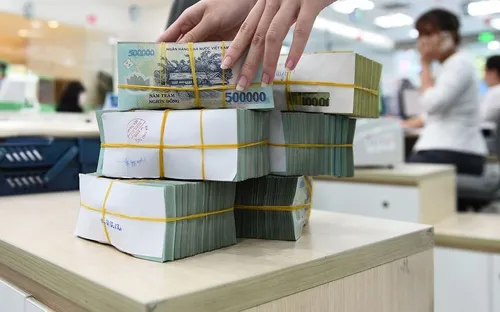 Ngân hàng tung loạt ưu đãi hút tiền gửi, cuộc đua lãi suất bước sang "vòng mới"