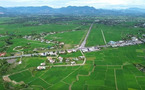 Quảng Ngãi đầu tư 800 tỷ đồng mở trục kết nối quốc lộ 1 với đường ven biển