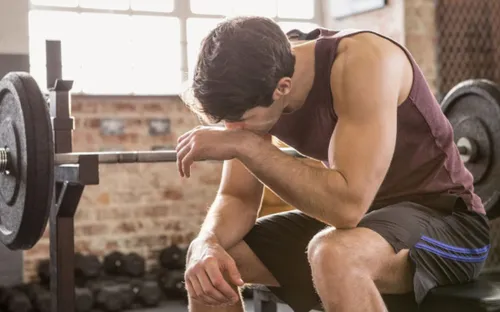 Tập gym quá sức có thể khiến cơ thể bị tiêu cơ vân: Đừng để luyện tập sai cách gây hậu quả nghiêm trọng