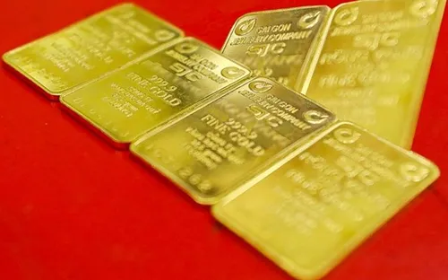 Giá vàng tiếp tục lao dốc, vàng SJC mất mốc 150 triệu đồng/lượng sau ba phiên giảm liên tiếp