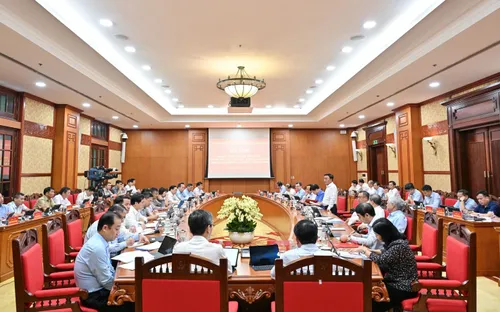 Thường trực Ban Bí thư: Kiên quyết chấm dứt xử lý văn bản giấy với các quy trình đã số hóa