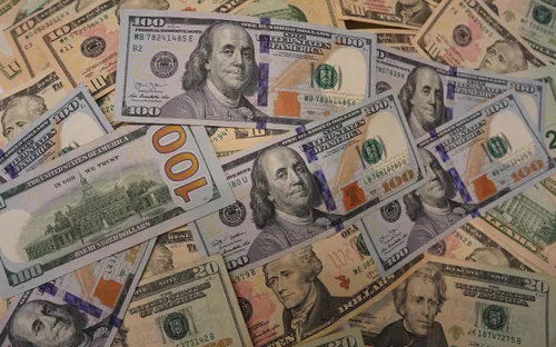 Giá USD trong nước diễn biến trái chiều, euro và yen Nhật đồng loạt giảm