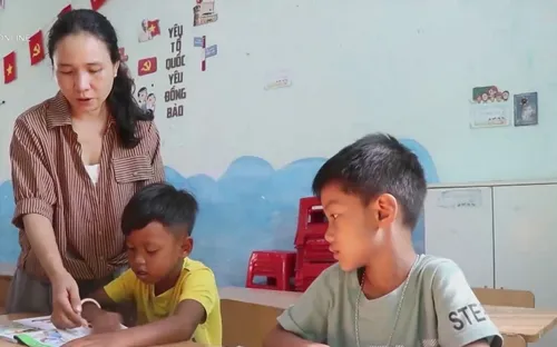 Hành trang vào lớp 1 cho trẻ em vùng cao ở Đắk Lắk