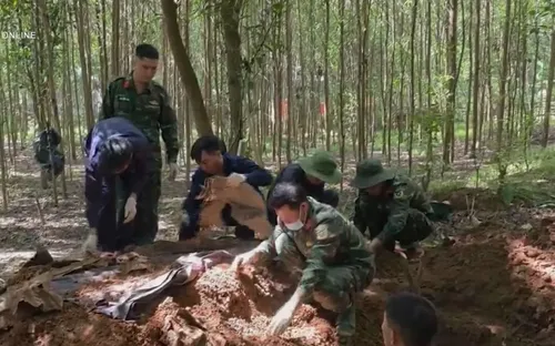 Phát hiện thêm hài cốt liệt sĩ tại Bãi Dinh, Quảng Trị