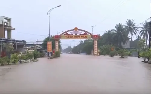 Mưa lớn gây ngập lụt nhiều nơi ở Quảng Trị