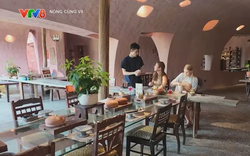 Xưởng thủ công giữ mạch nguồn văn hoá truyền thống