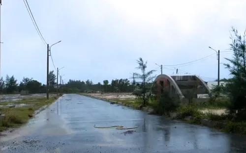 Quảng Trị: Khu tái định cư Cửa Việt chậm tiến độ, người dân mắc kẹt trong vùng quy hoạch