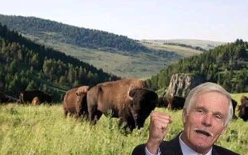 Ông chủ CNN sở hữu đất đai nhiều thứ 2 nước Mỹ