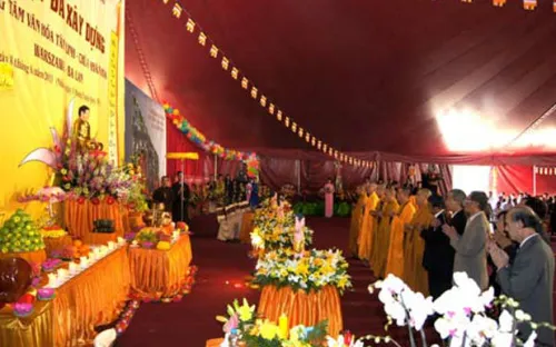 Người Việt tại Ba Lan khởi công xây chùa Nhân Hòa