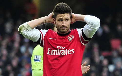 Giroud trở lại sau vụ bê bối tình ái
