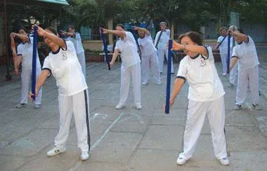 Phòng bệnh mùa đông ở người cao tuổi