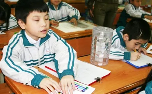 Xây dựng xã hội hòa nhập cho trẻ khuyết tật