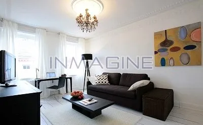 Chọn đèn chùm trang trí - Khó mà dễ!