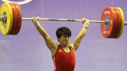 Cử tạ Việt Nam giành 3 suất dự Olympic trẻ 2014