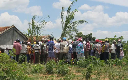 Phú Yên: Liều lĩnh cưa bom, 2 người thiệt mạng   