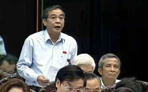 Đa số đại biểu nhất trí giữ nguyên tên nước 