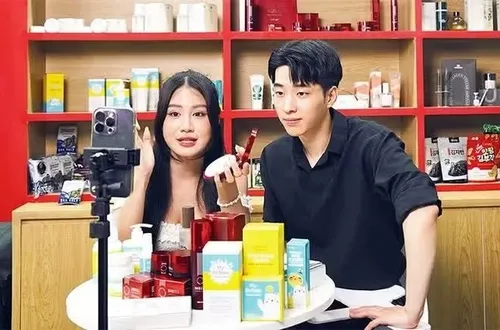 Miễn hóa đơn điện tử cho bán hàng trên sàn có tạo khoảng trống quản lý?