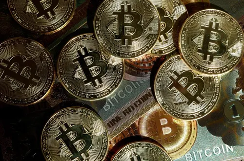 Giá Bitcoin vượt mốc 80,000 USD