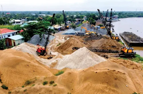 Áp lực vật liệu trong chu kỳ đầu tư công mới