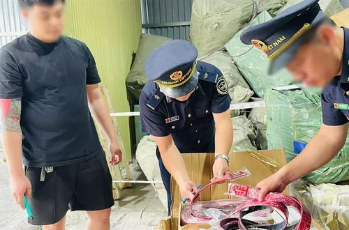 Hải quan tăng tốc truy quét hàng giả và gian lận thương mại