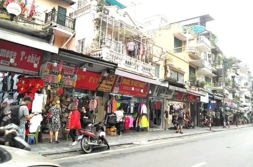Vỉa hè Hà Nội sắp có giá thuê, cao nhất 45.000 đồng/m² mỗi tháng