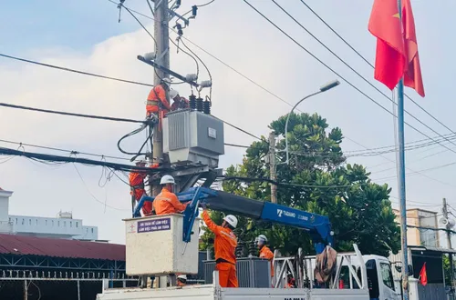 EVN phối hợp chặt chẽ với NSMO đảm bảo cung ứng điện khi nắng nóng cực đoan