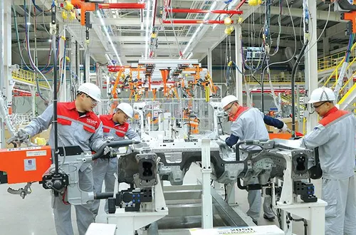 Vốn đầu tư của Việt Nam ra nước ngoài tăng 2,5 lần
