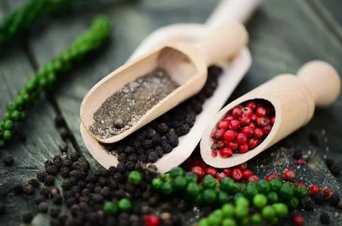 Bản tin nông sản hôm nay (8-6): Giá cà phê, hồ tiêu đồng loạt lao dốc