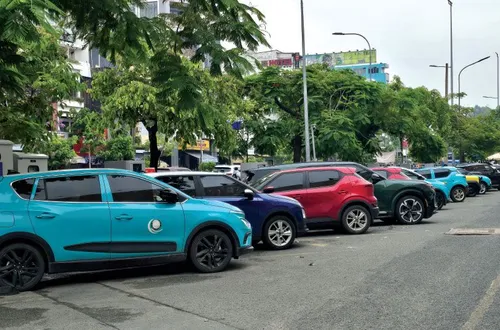 Miễn lệ phí trước bạ lần đầu cho ô tô điện đến hết năm 2030