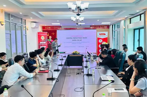 ITAT ký kết hợp tác triển khai Chương trình Phát triển Nhân tài số