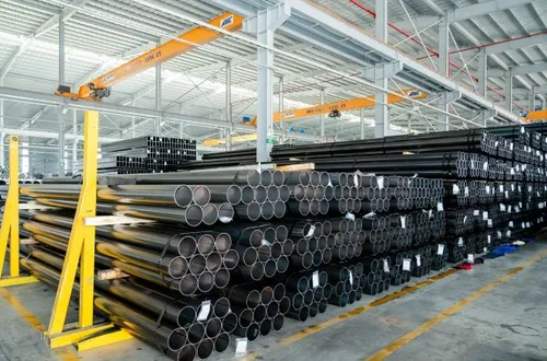 Sản xuất và tiêu thụ thép tăng trưởng tích cực