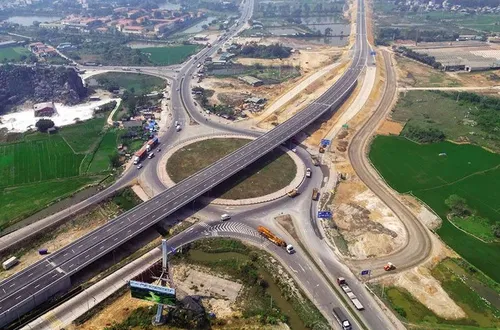 TP.Hồ Chí Minh phát động cao điểm 150 ngày đêm hoàn thành trước hạn chỉ tiêu phát triển kinh tế